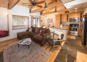 Bigwood 52, Mammoth Lakes